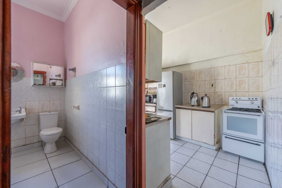 2 Bedroom Property for Sale in Green Point Western Cape